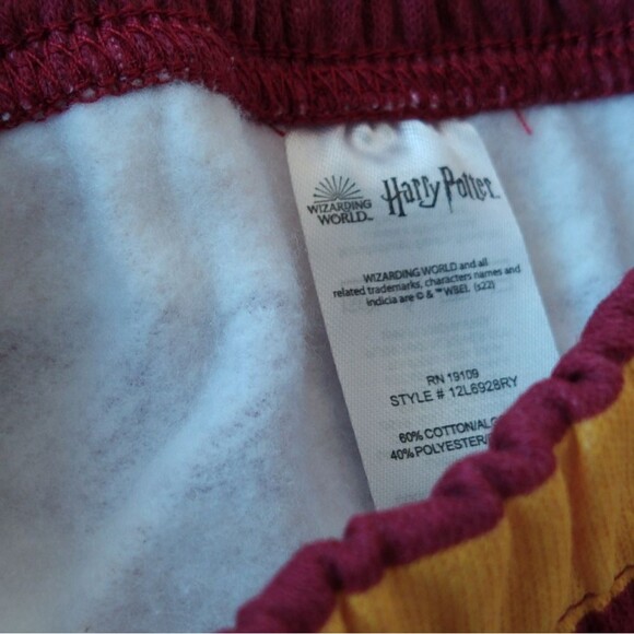 NWT Harry Potter 3 Piece Bodysuit, Pants,  and Hoodie Set - Picture 10 of 11